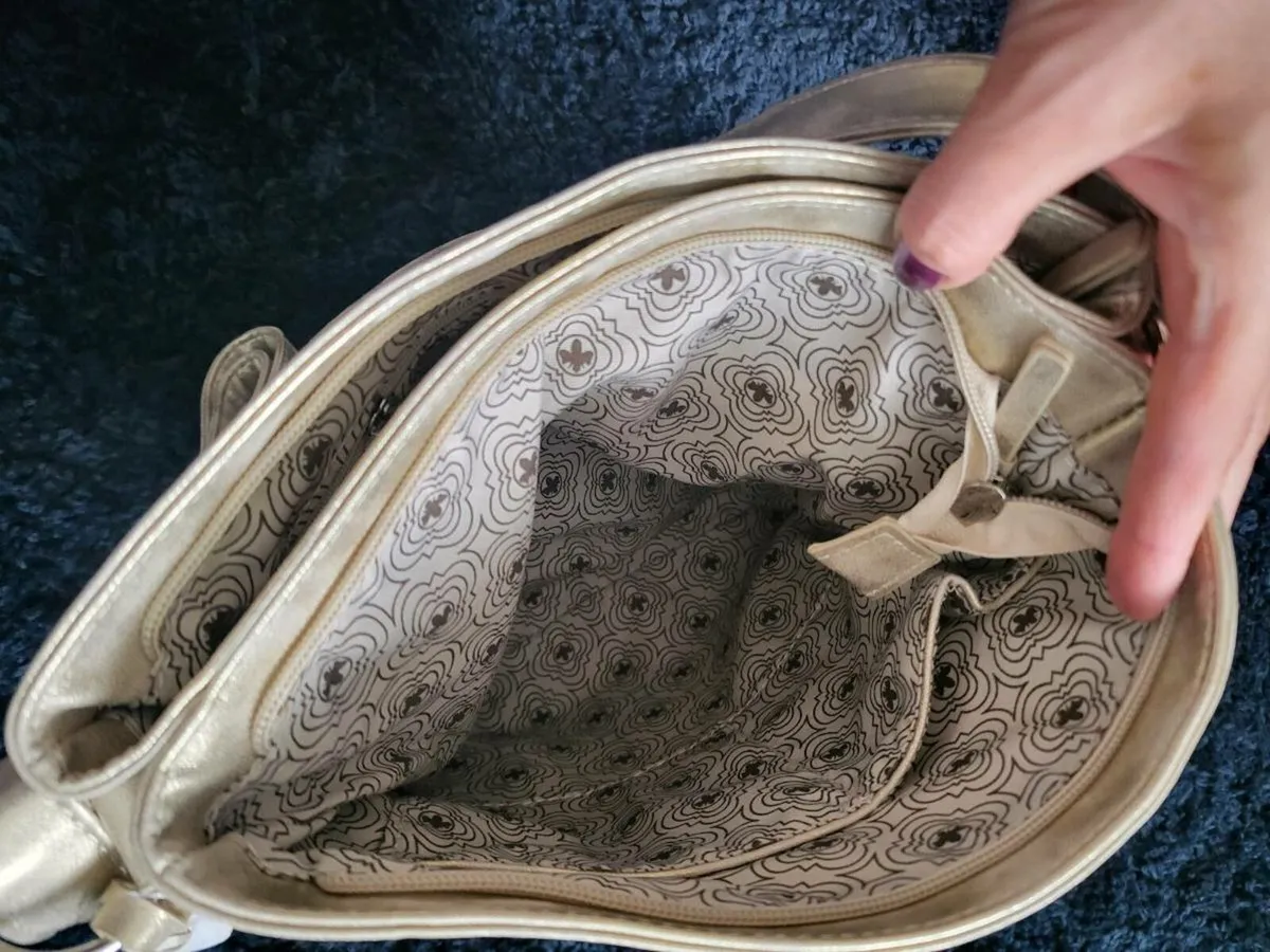 Reiker bag BRAND NEW - Image 3