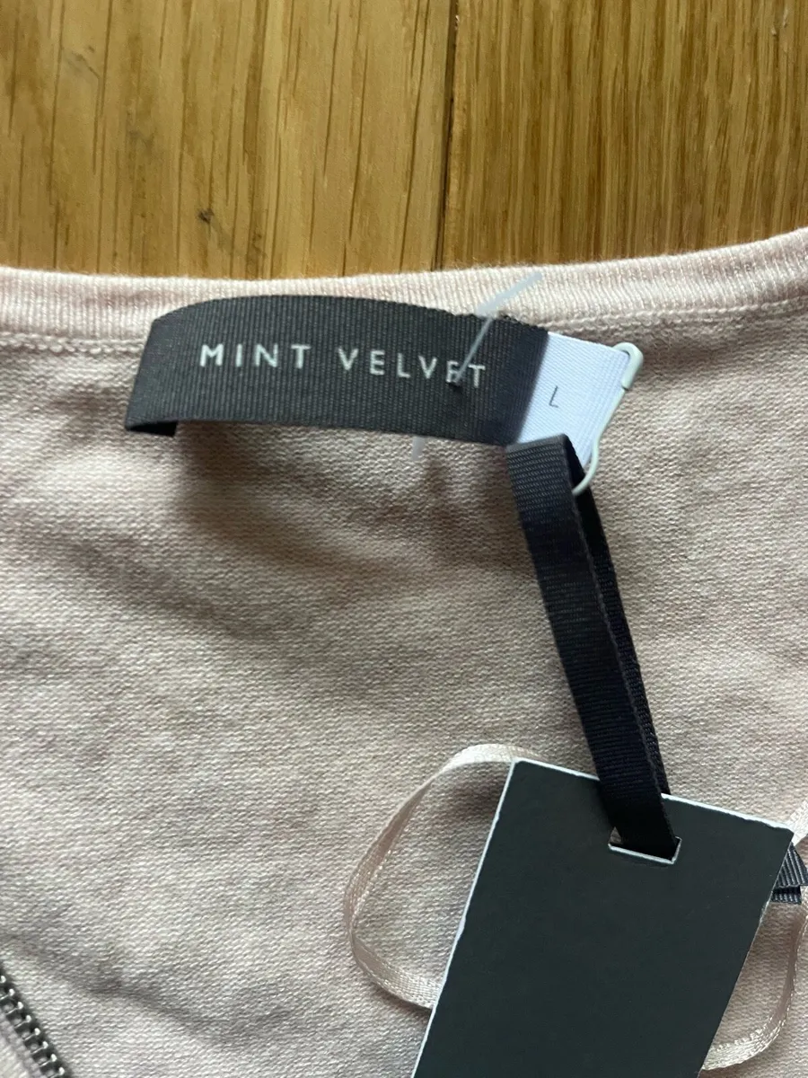 Mint velvet top - Image 4