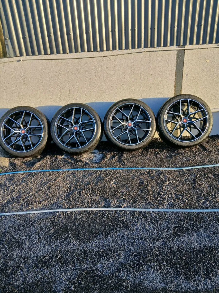 Alloy wheels - Image 1