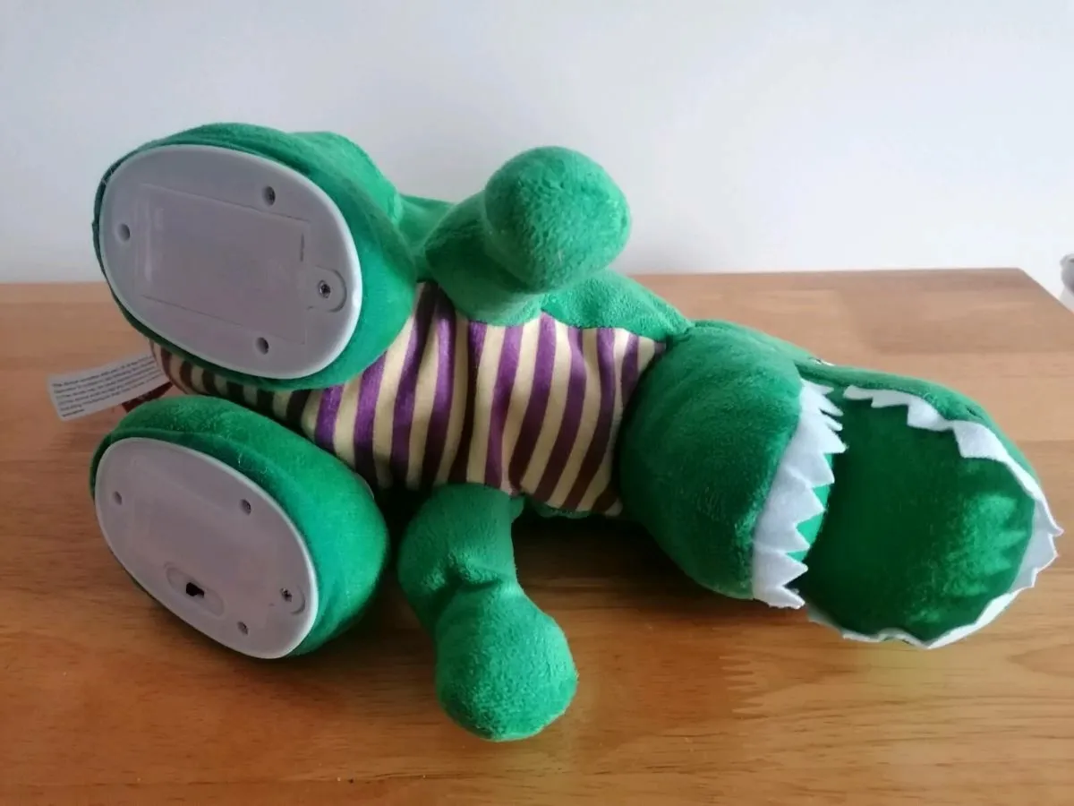 Ryan's World Roaring Dinosaur Plush Toy - Image 3