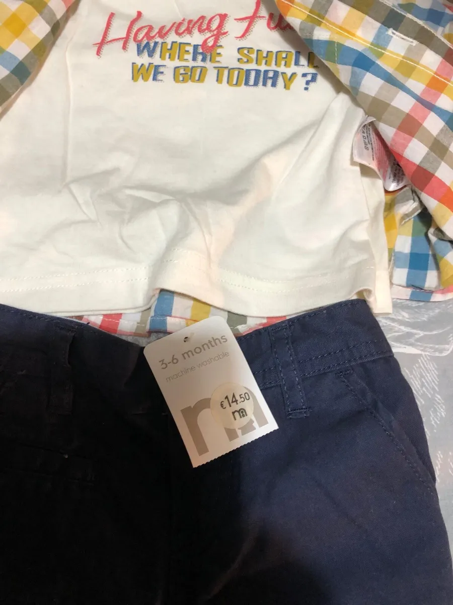 Boys BNWT two piece suit 3/6 mths €8 - Image 2