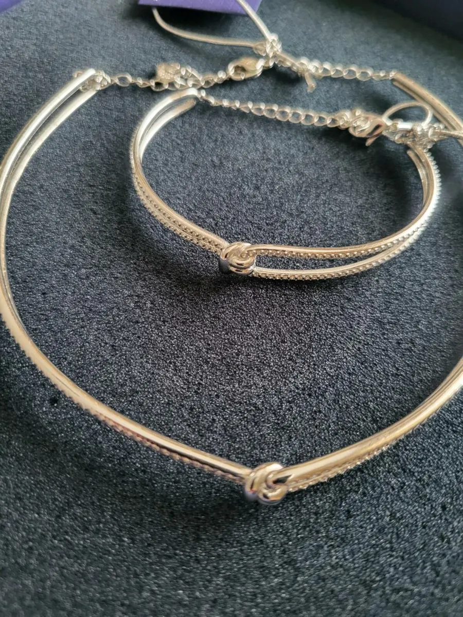 SWAROVSKI Crystal Choker & Bangle set - Image 2