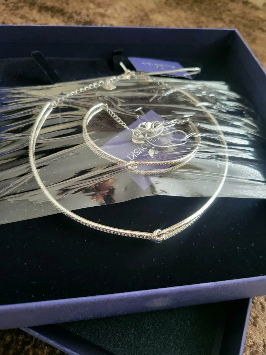 SWAROVSKI Crystal Choker & Bangle set - Image 3