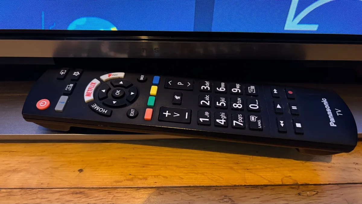 32” Panasonic Smart TV - Image 4