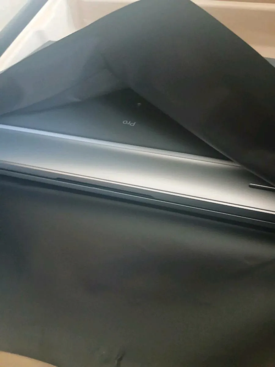 Dell pro 14 - Image 4