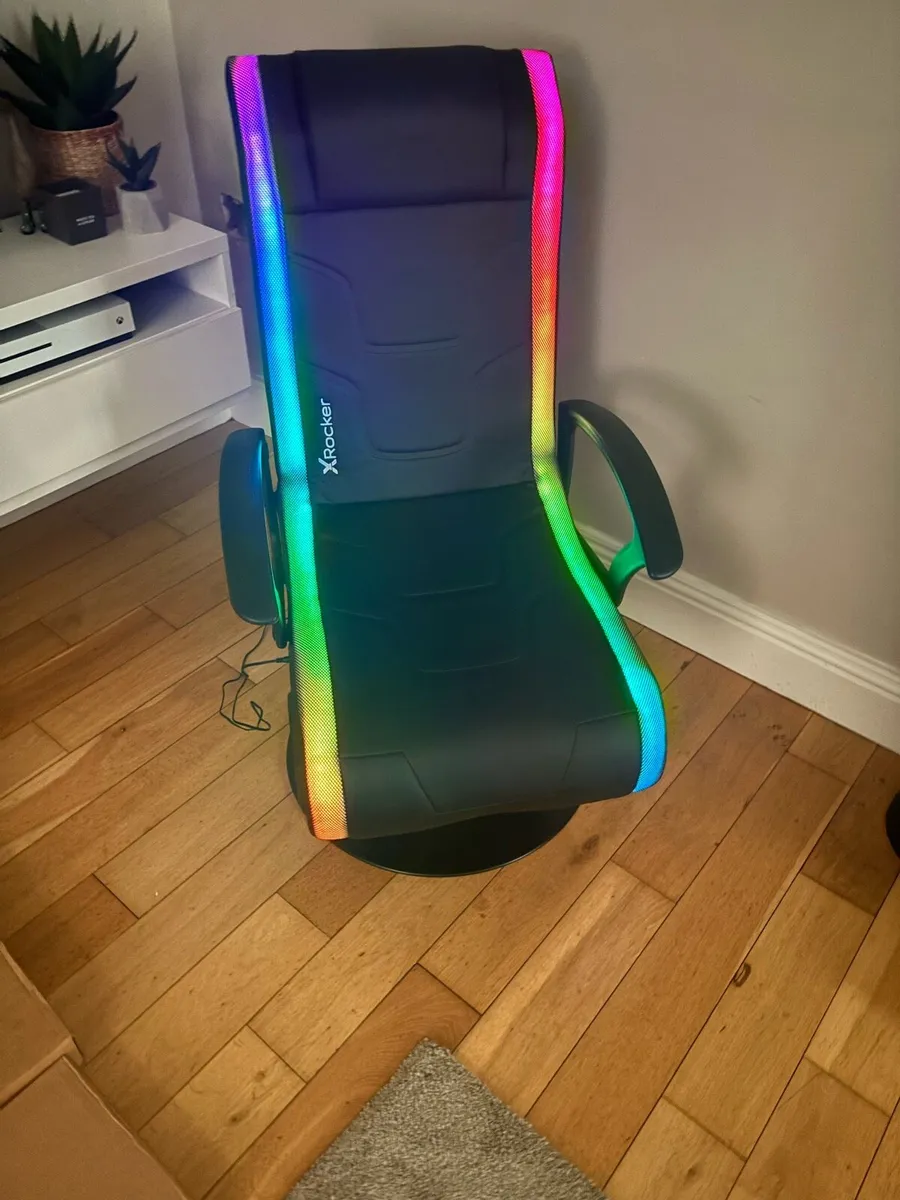 Gaming chair - Image 3
