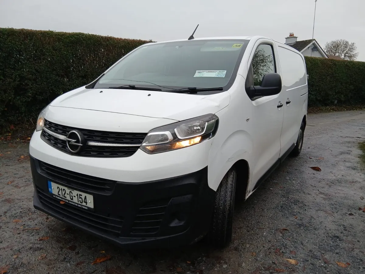 2021 (212) opel vivaro - Image 1