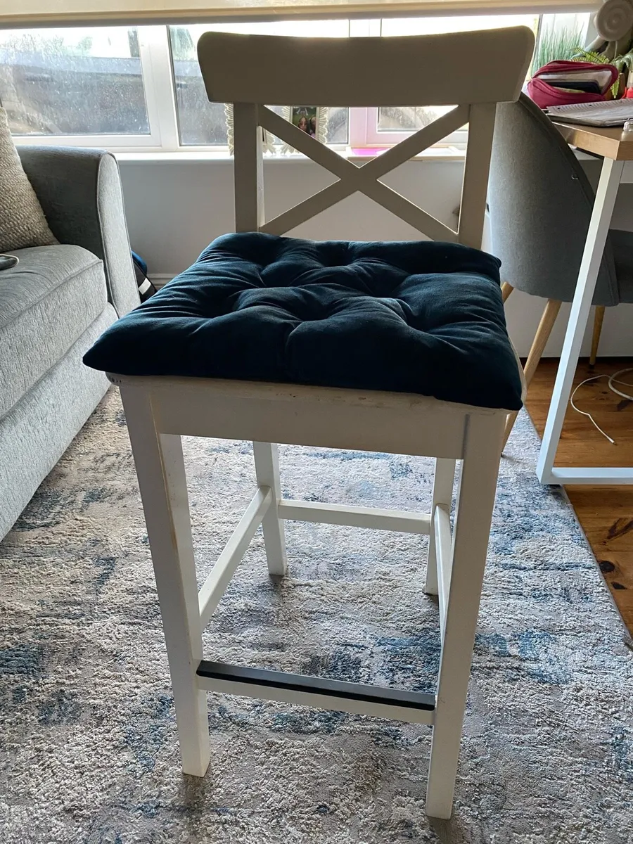 Kitchen stools - Image 1