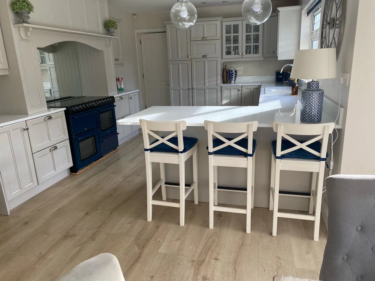 Kitchen stools - Image 3