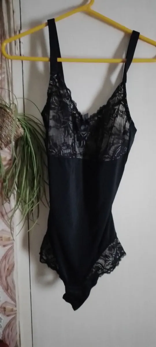 Crossdresser? Leatherlook .lingerie - Image 4