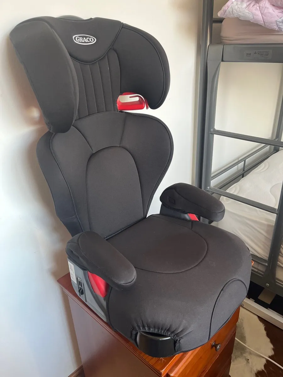 Graco Car Seat - Image 1