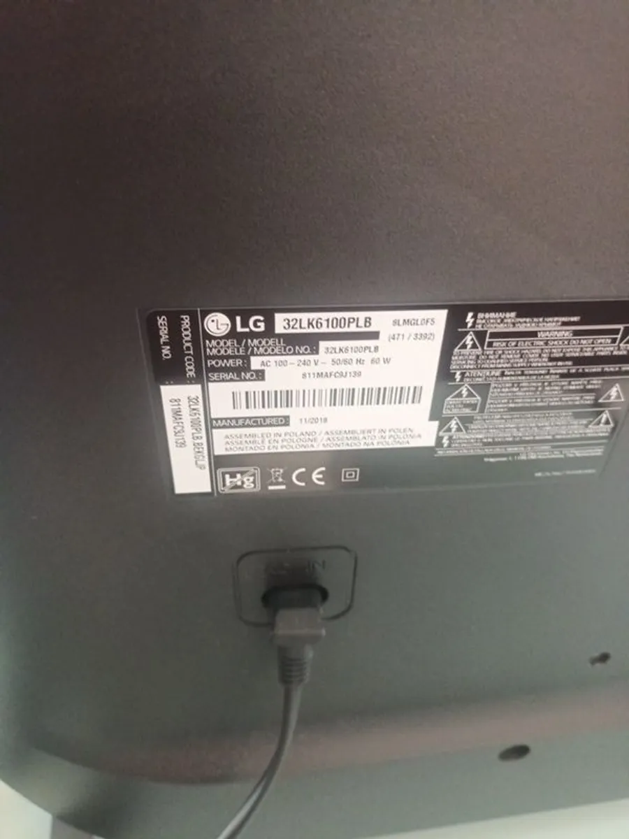 LG 32in Smart Tv - Image 4