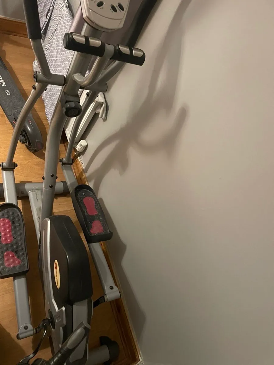 Cross trainer - Image 3