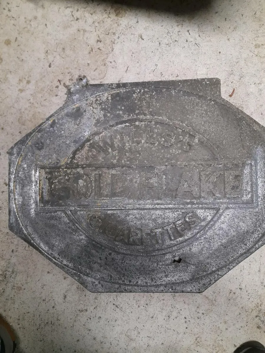 Old cigarette sign - Image 3