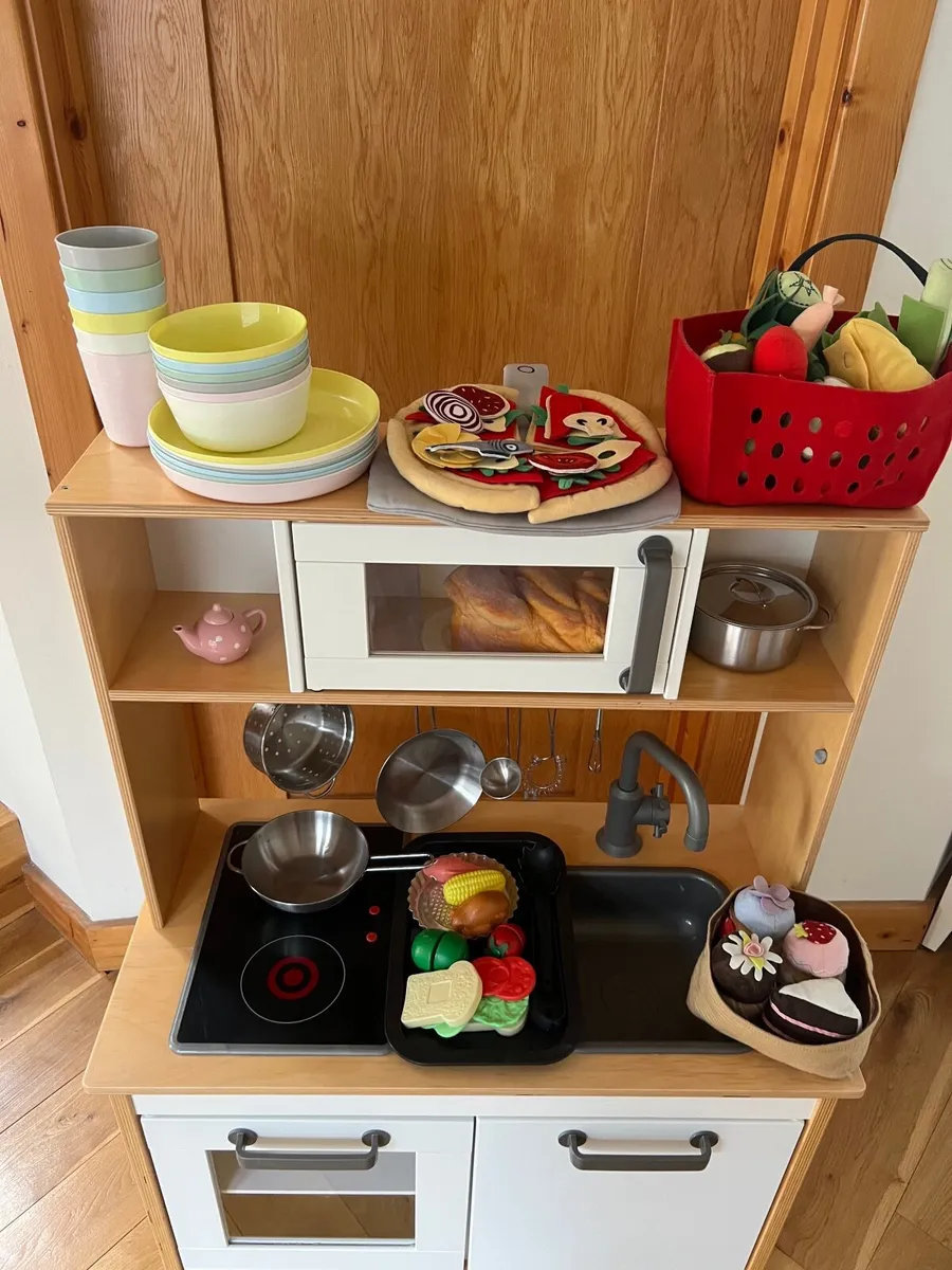 IKEA play kitchen - Image 3