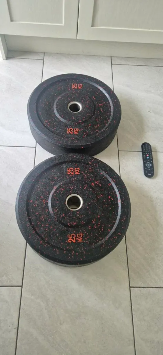 2x25 kilo Olympic bumper weight plates - Image 1