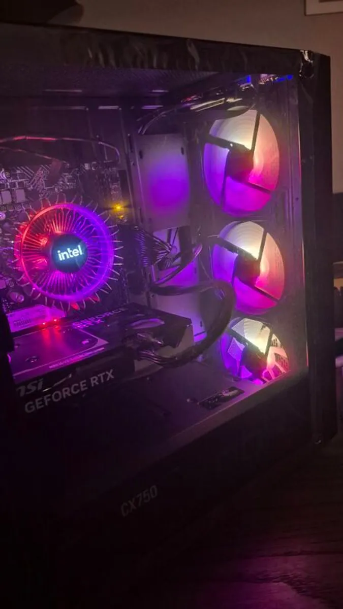 Custom Pc Intel I9 13900, 8gb Rtx5050, 16gb Ddr4 Corsair Ram - Image 1