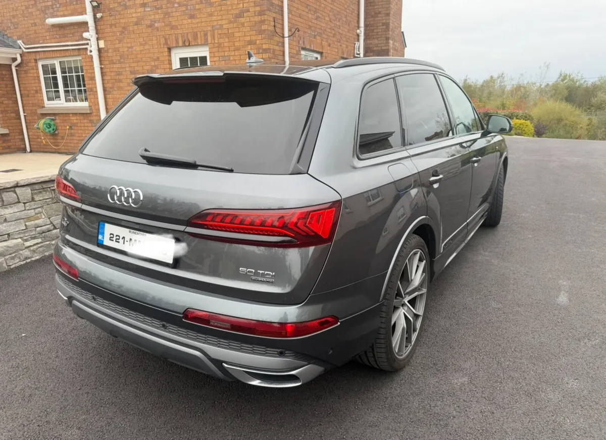 Audi Q7 - Image 4
