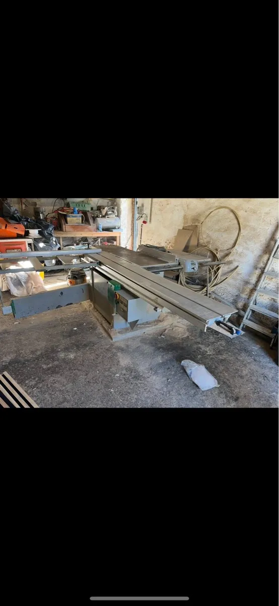 Panel saw