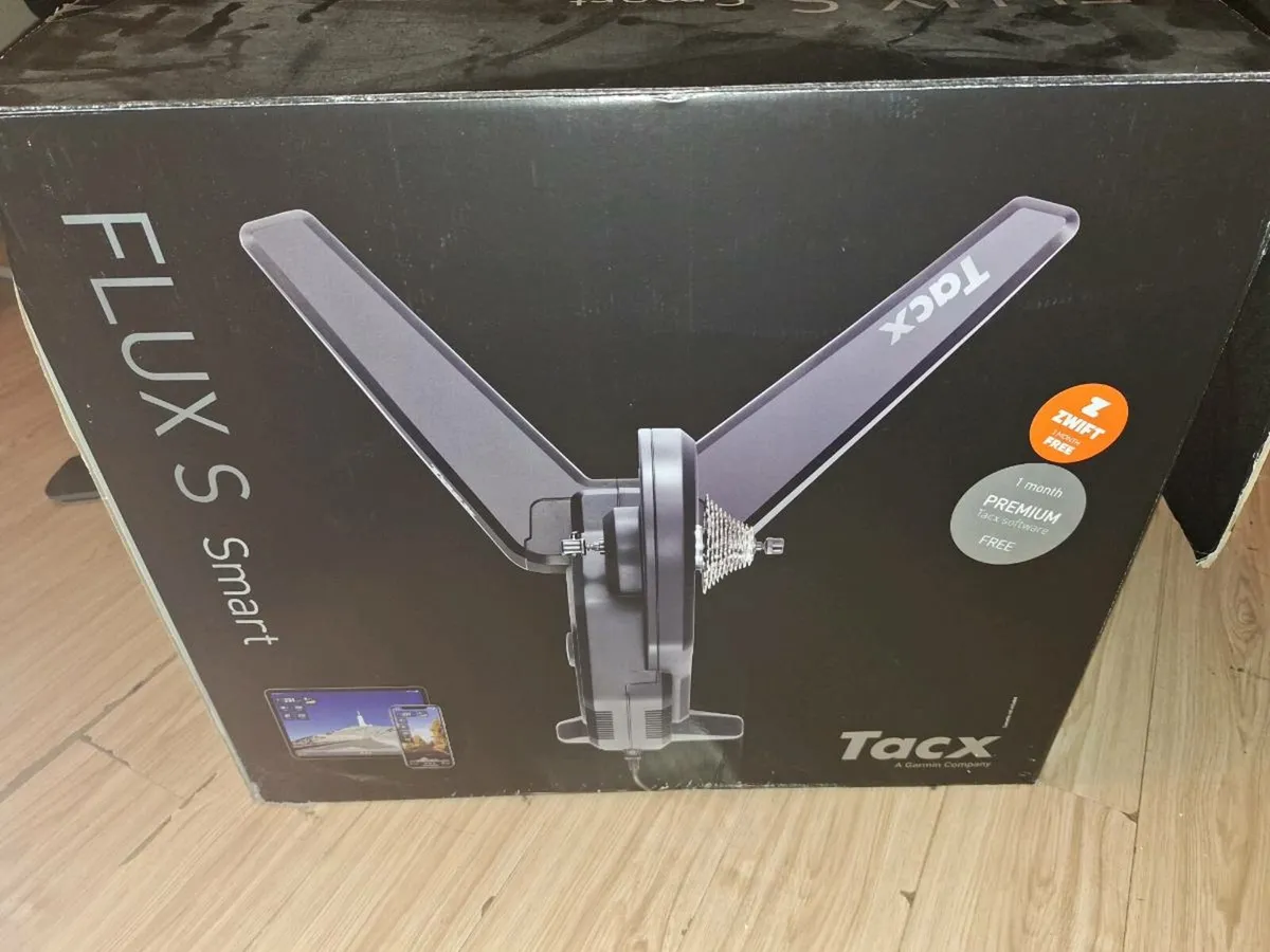 Bike trainer Flux Smart S - Image 1