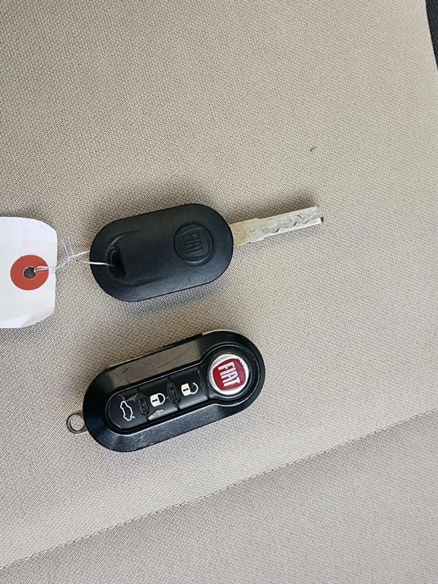 FIAT PANDA 2013 AUTOMATIC LOW KM - Image 2