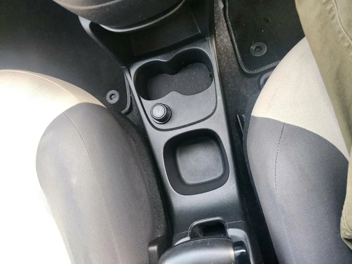 FIAT PANDA 2013 AUTOMATIC LOW KM - Image 3