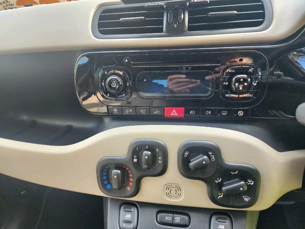 FIAT PANDA 2013 AUTOMATIC LOW KM - Image 4