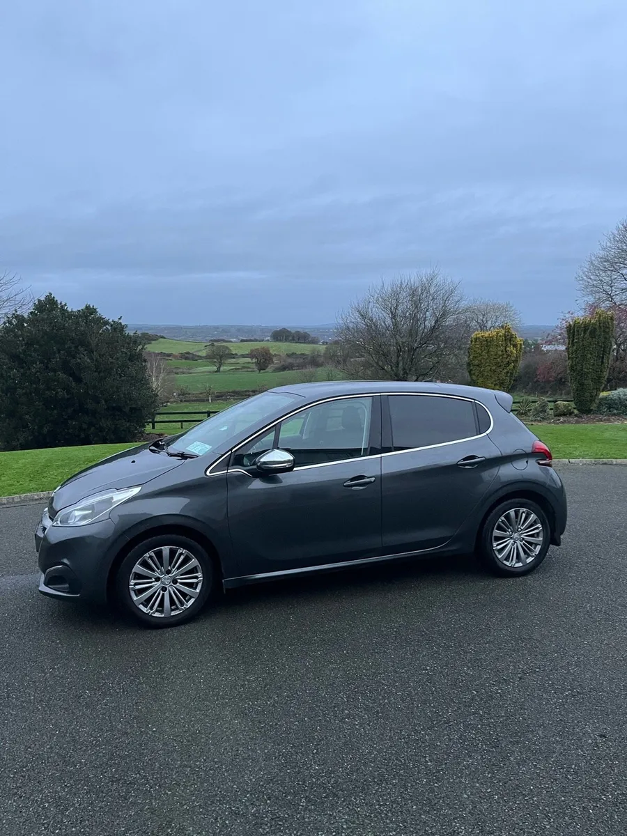 Peugeot 208 Automatic - Image 2