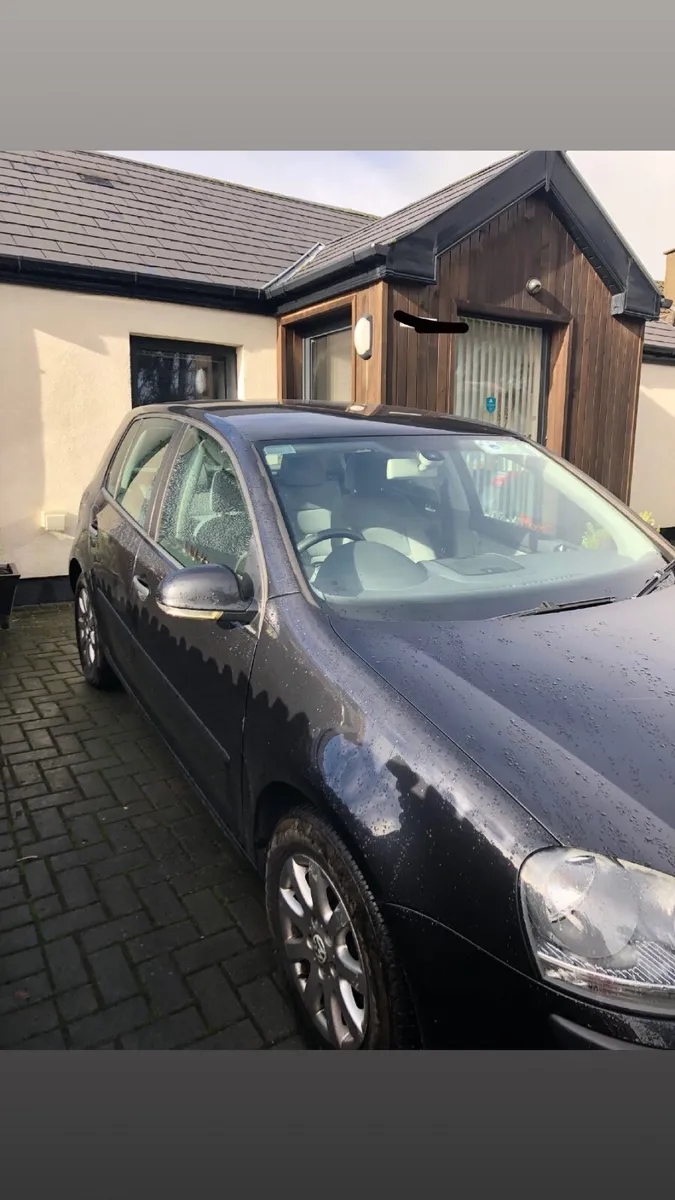 Volkswagen Golf 2004 - Image 2