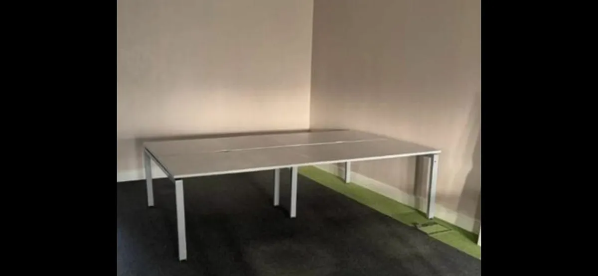 2 x Sets of 4 Office Desks Modular - Image 2