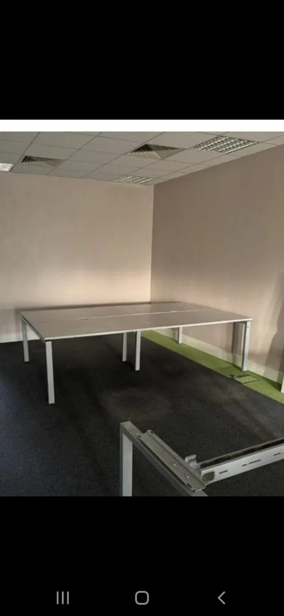 2 x Sets of 4 Office Desks Modular - Image 4