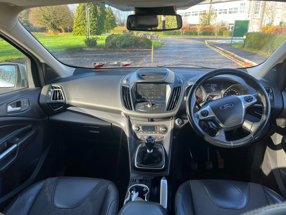 162 Ford kuga 2.0 doe 12/26 and tax 09/26 5500€ - Image 4