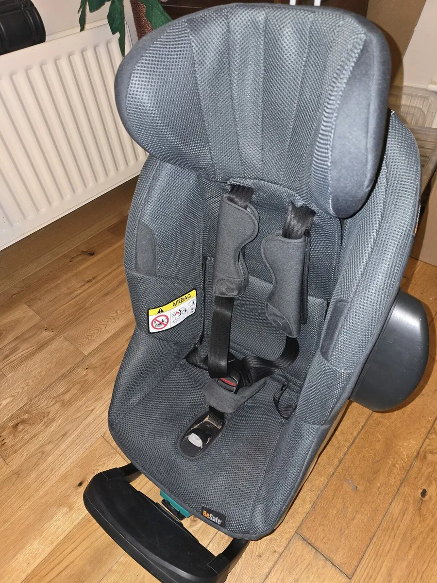 Extended Rear Facing Besafe Stretch. LIMITED ADDIT - Image 1