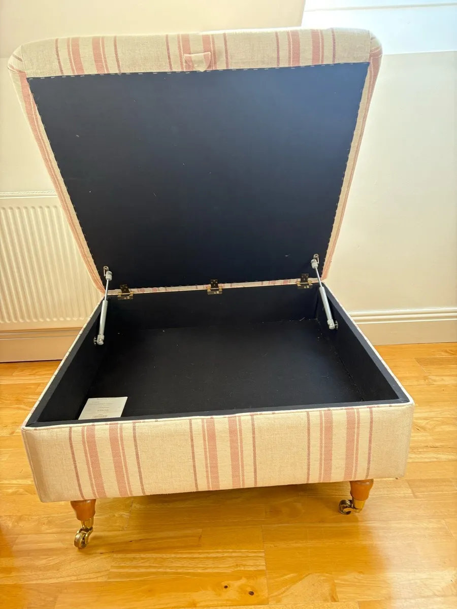 Laura Ashley ottoman - Image 2