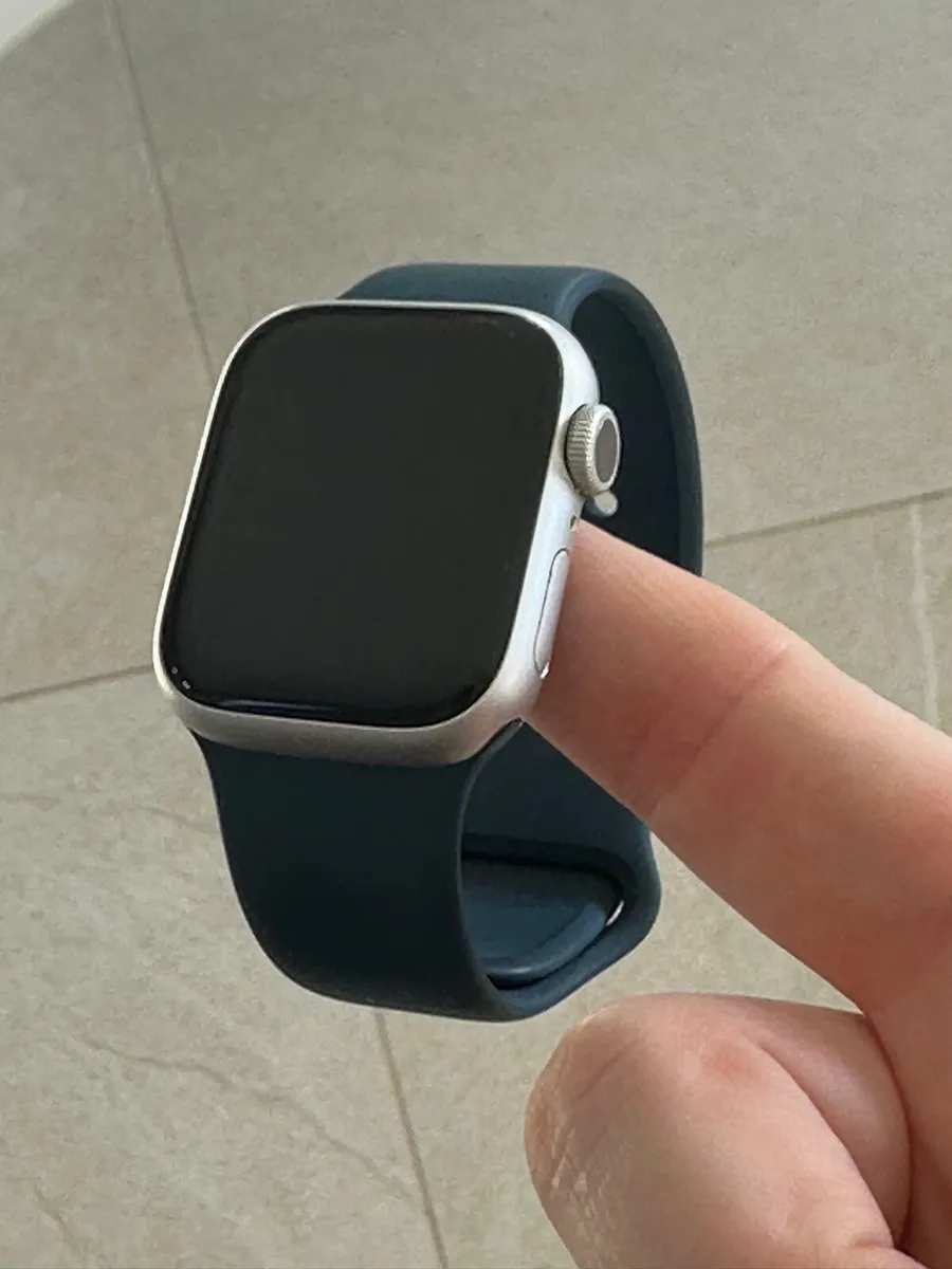 Apple Watch Series 9 - Image 2
