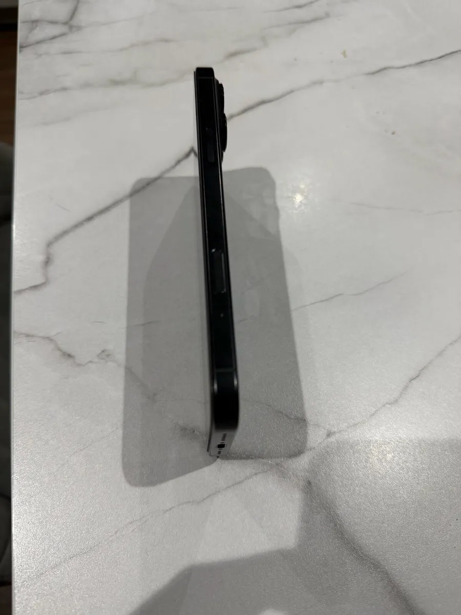 IPHONE 16 PRO MAX - Image 4