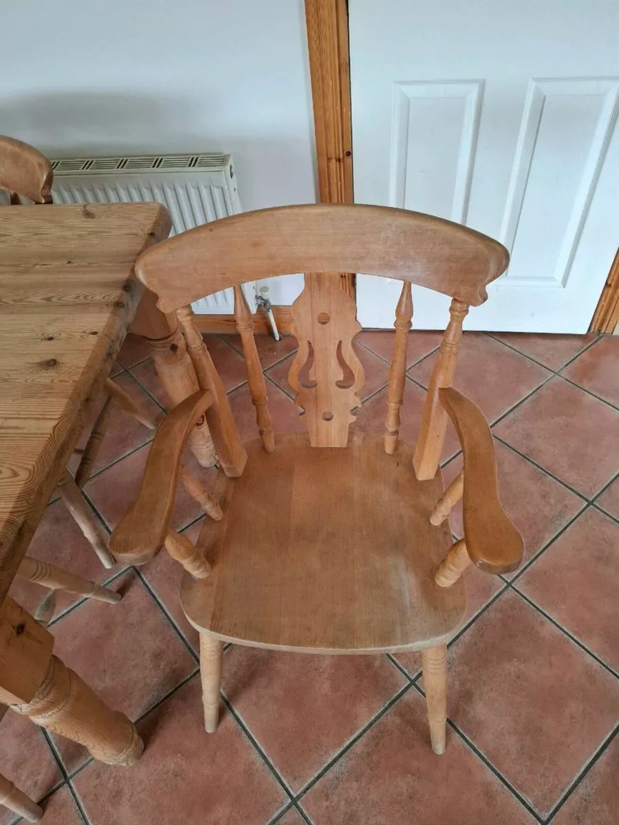 Table and Chair set - Image 2