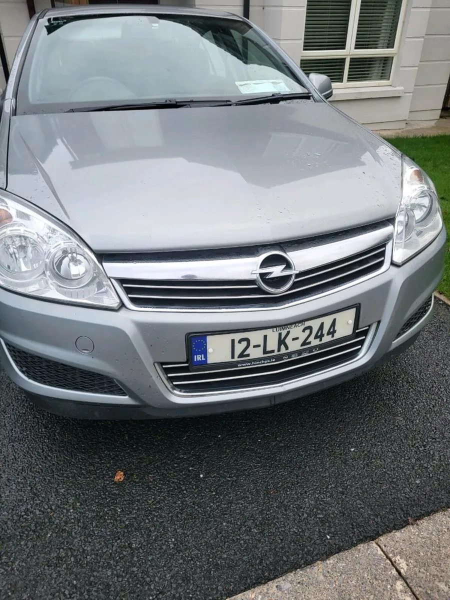 Opel Astra 2012 - (Diesel Saloon) - Image 4