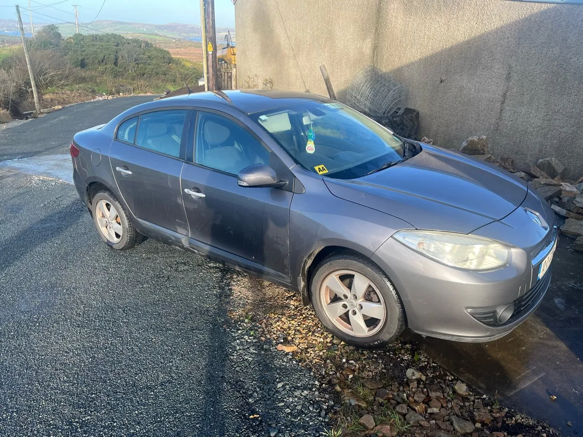 2010 Renault fluence 1.5tdi - Image 2