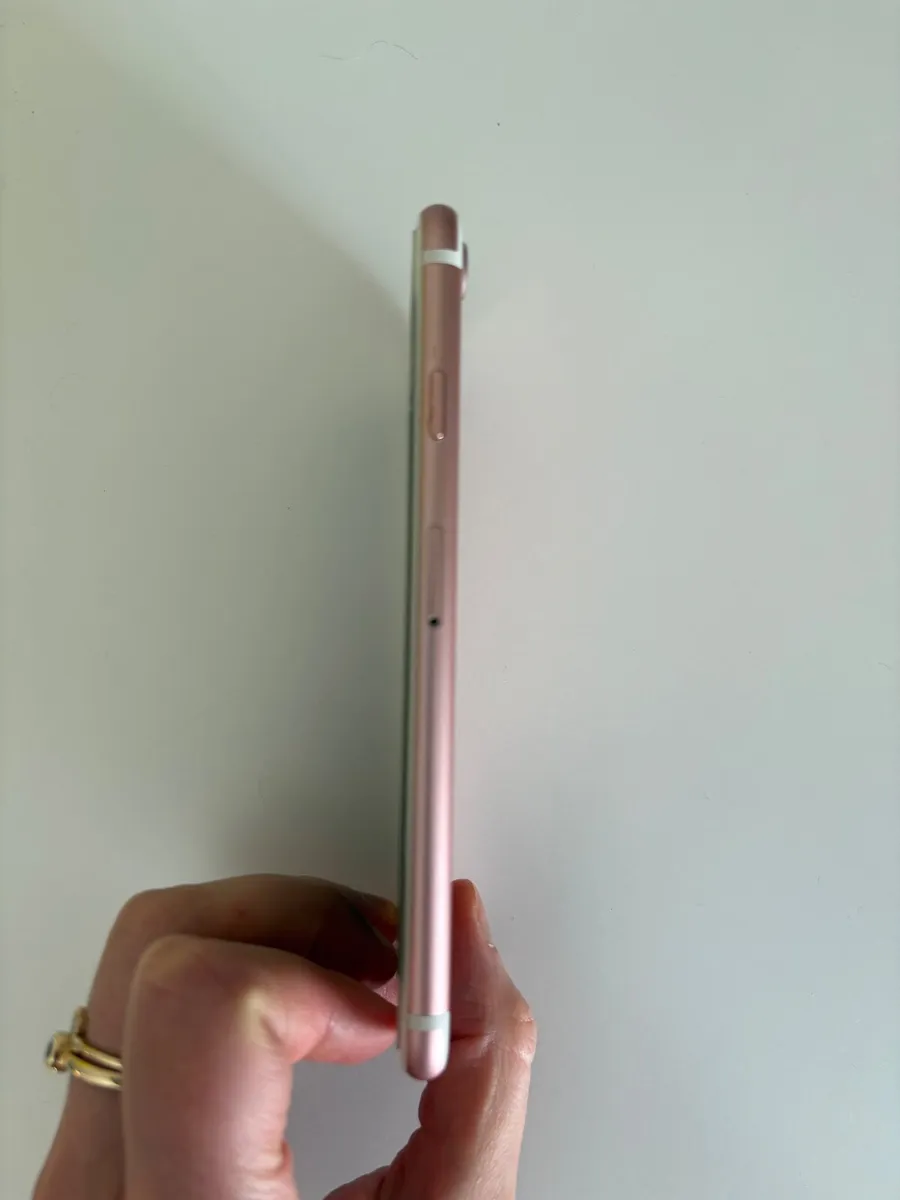 iphone 7 rose gold - Image 4