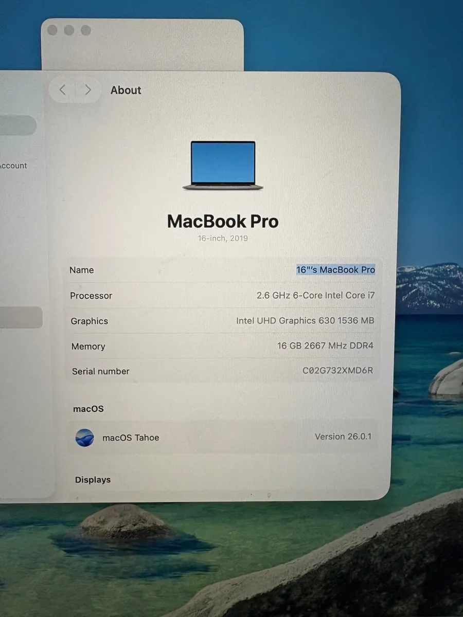 16" Apple MacBook Pro Tahoe (512GB SSD, 16gb) - Image 2
