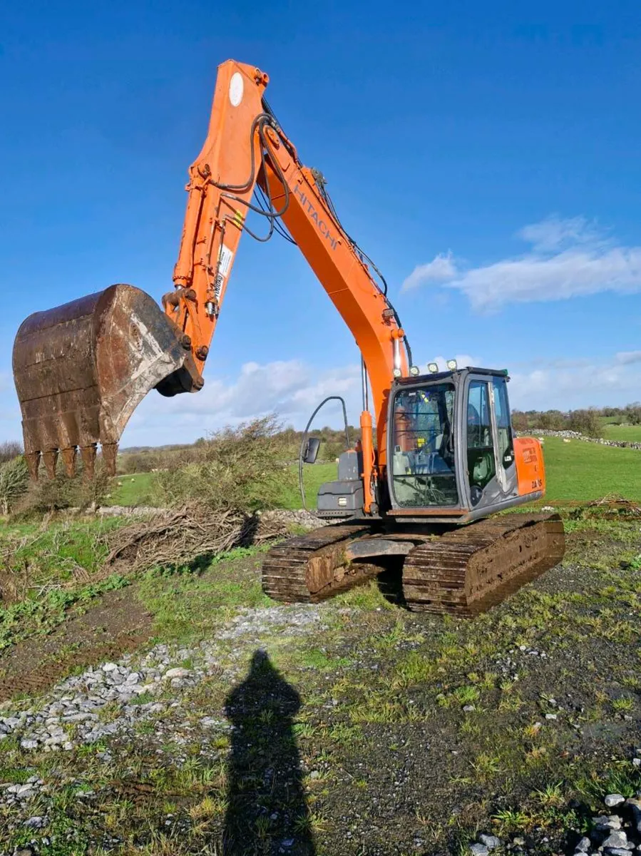 Hitachi zaxis 130 - Image 1