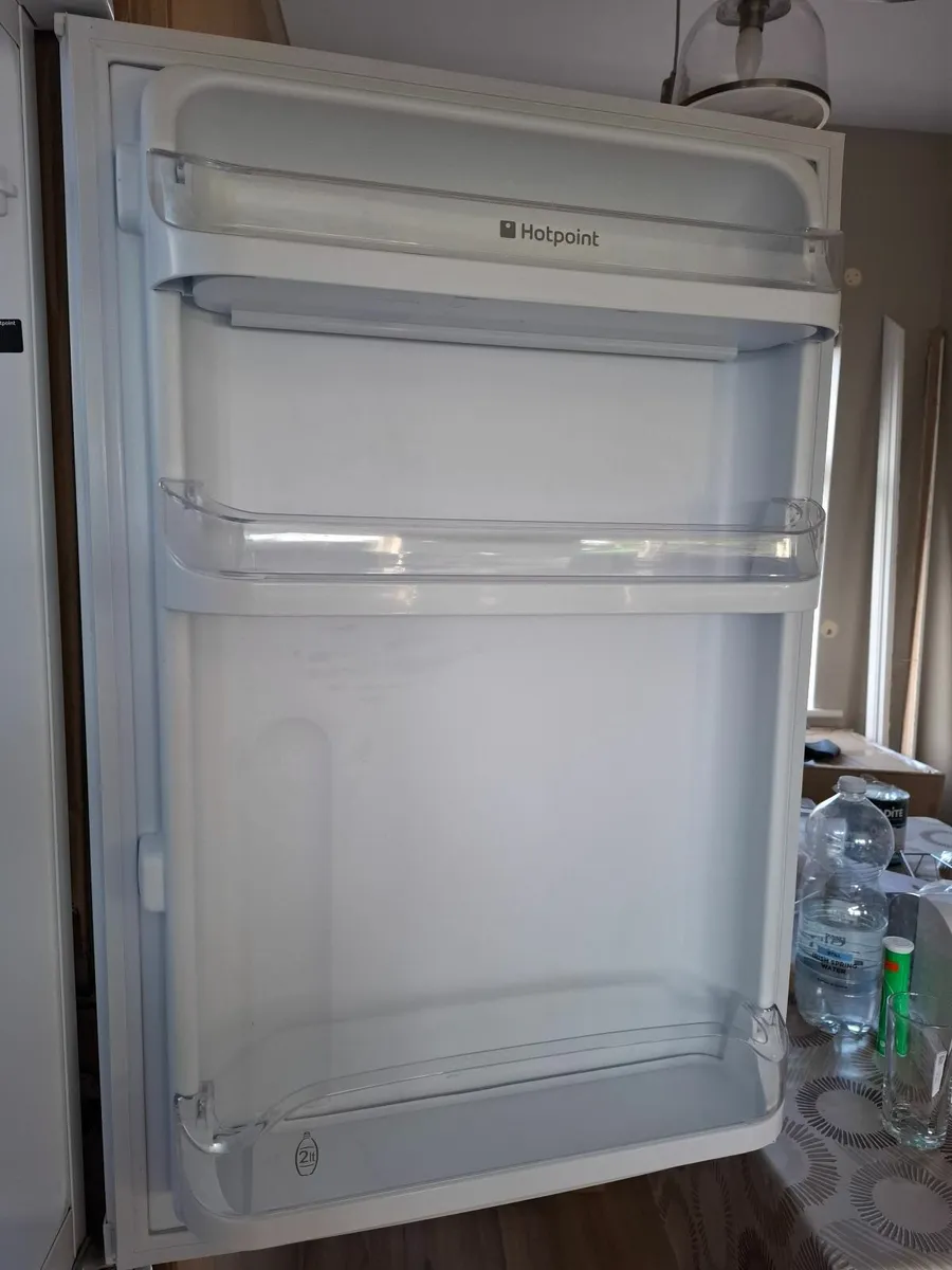 Fridge freezer - Image 2