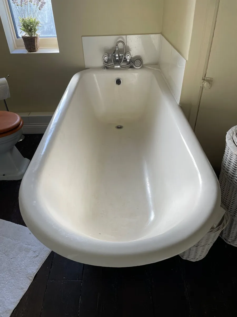 Cast Iron Bath - Image 2