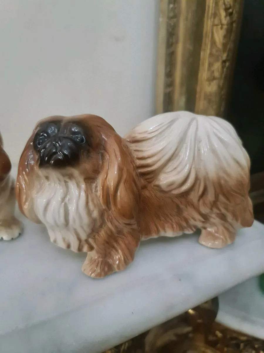 A pair of beswick peckinese - Image 3