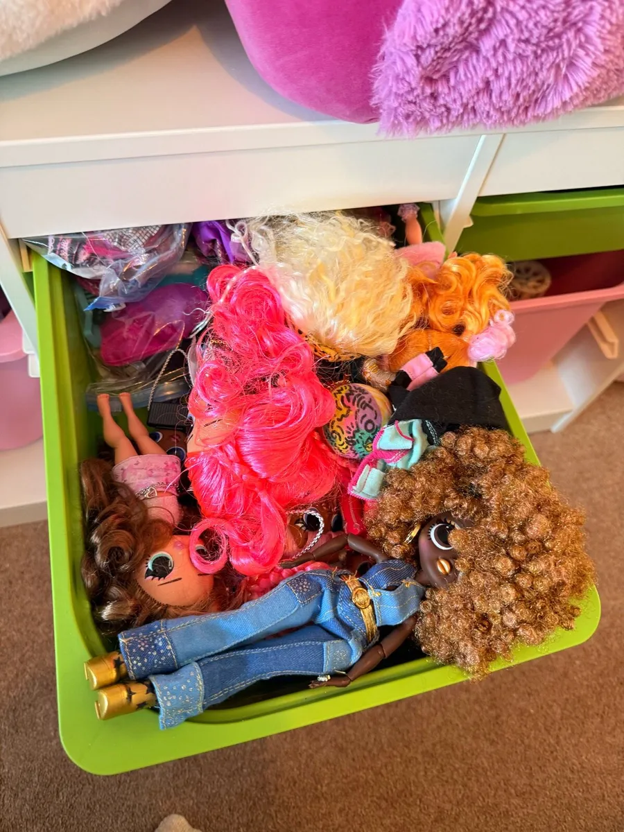 MASSIVE LOL DOLL COLLECTION - Image 3