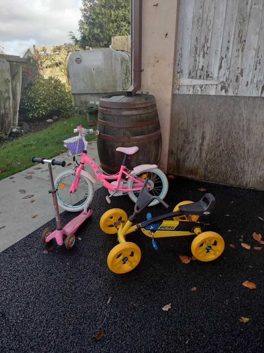 Childrens toys - Image 1