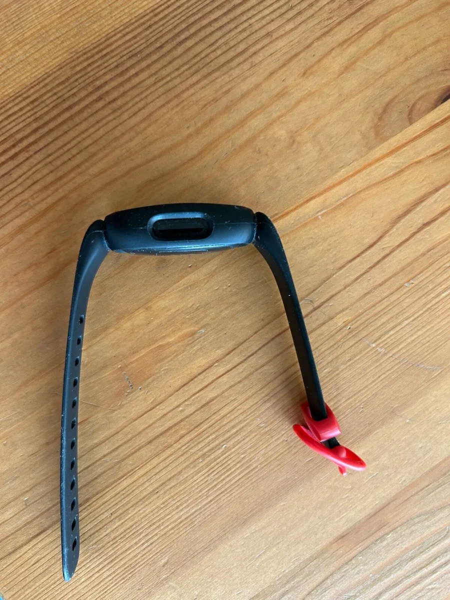Fitbit ace 3 - Image 3