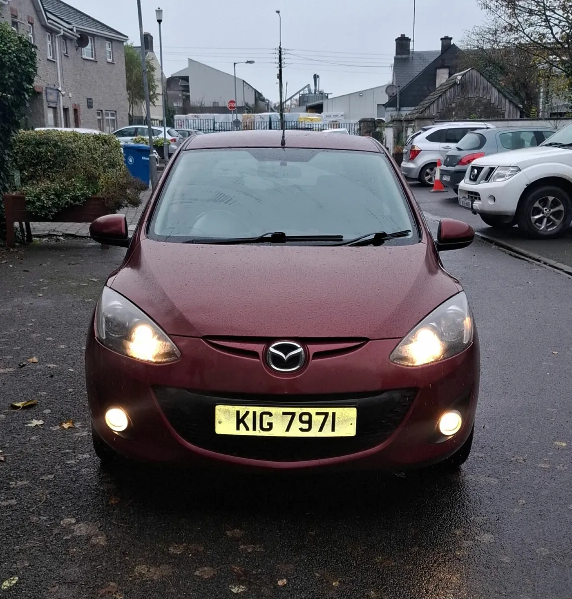 Mazda 2 venture edition 2012 quick sale - Image 2