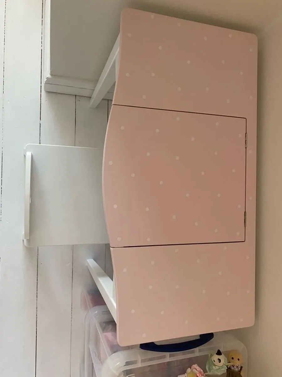 Girls Dressing Table with Chair - Image 2